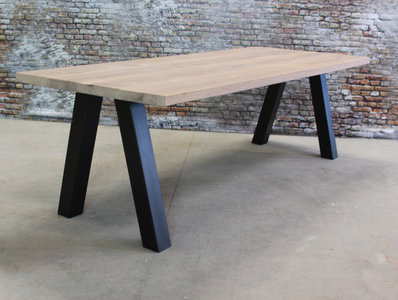 Verwonderend Eiken eettafel recht met metalen onderstel - Rienties Wooninspiratie AH-51